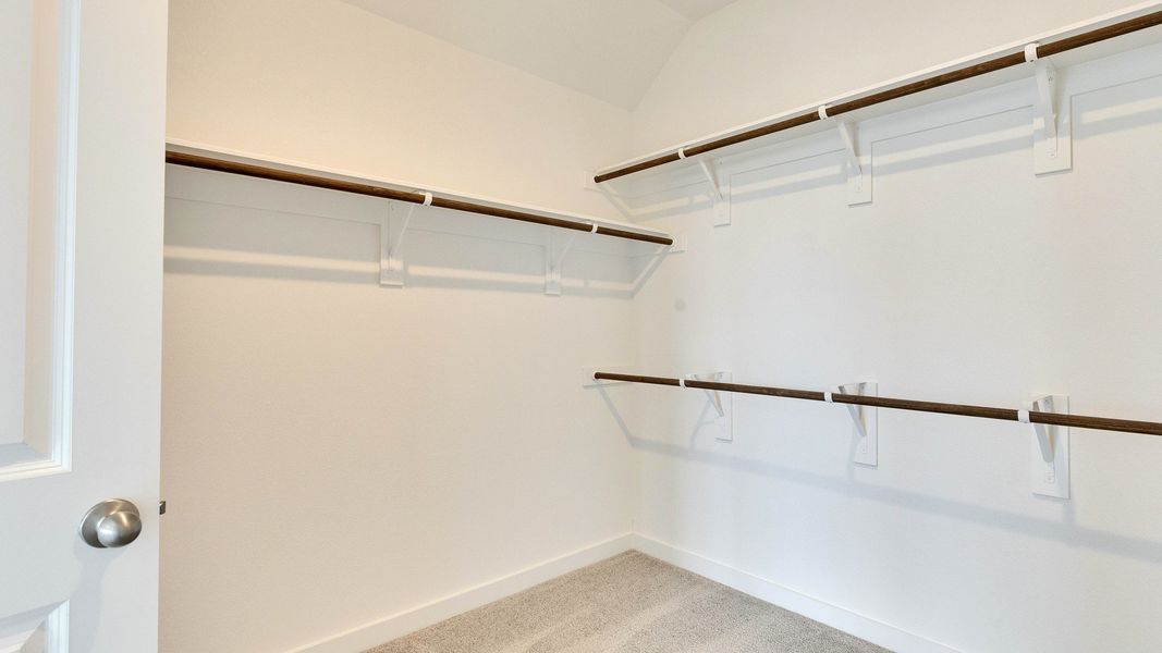 Furnished interior view inside a new home in Creeks Crossing, Elgin (Image 25).