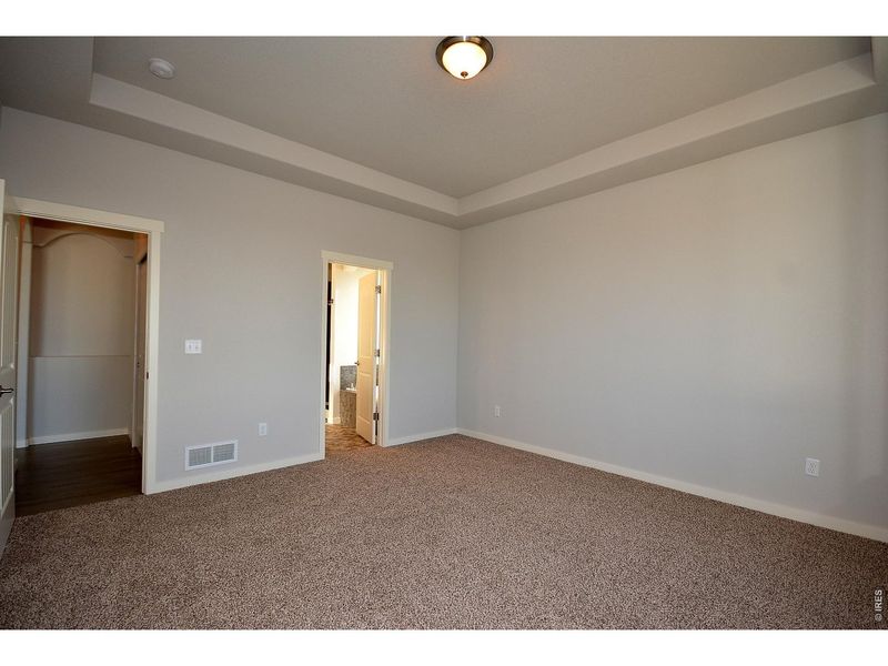 Spacious, unfurnished interior of a new home in , Johnstown (Image 28).