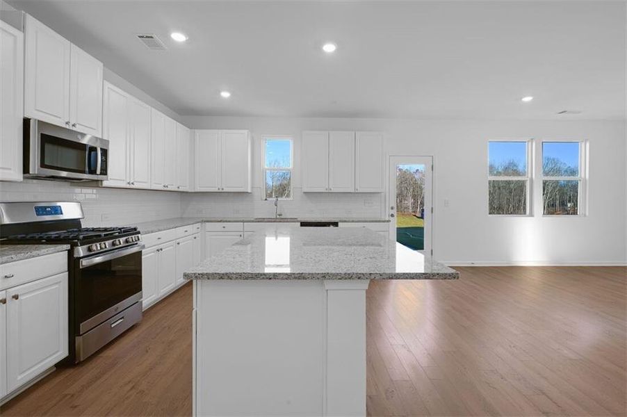Furnished interior view inside a new home in Heritage River, Euharlee (Image 5).