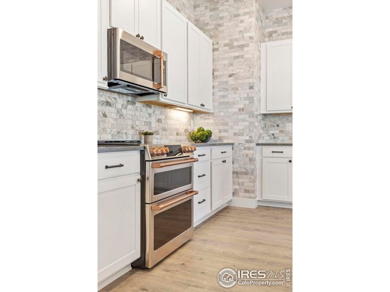 Furnished interior view inside a new home in , Erie (Image 10).