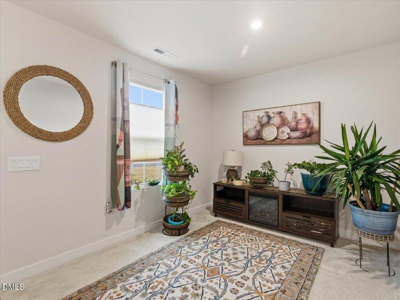 07-Flex Room 07-Flex Room