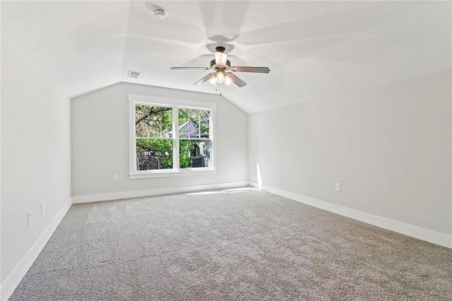 Spacious, unfurnished interior of a new home in , Atlanta (Image 28). Spacious, unfurnished interior of a new home in , Atlanta (Image 28).