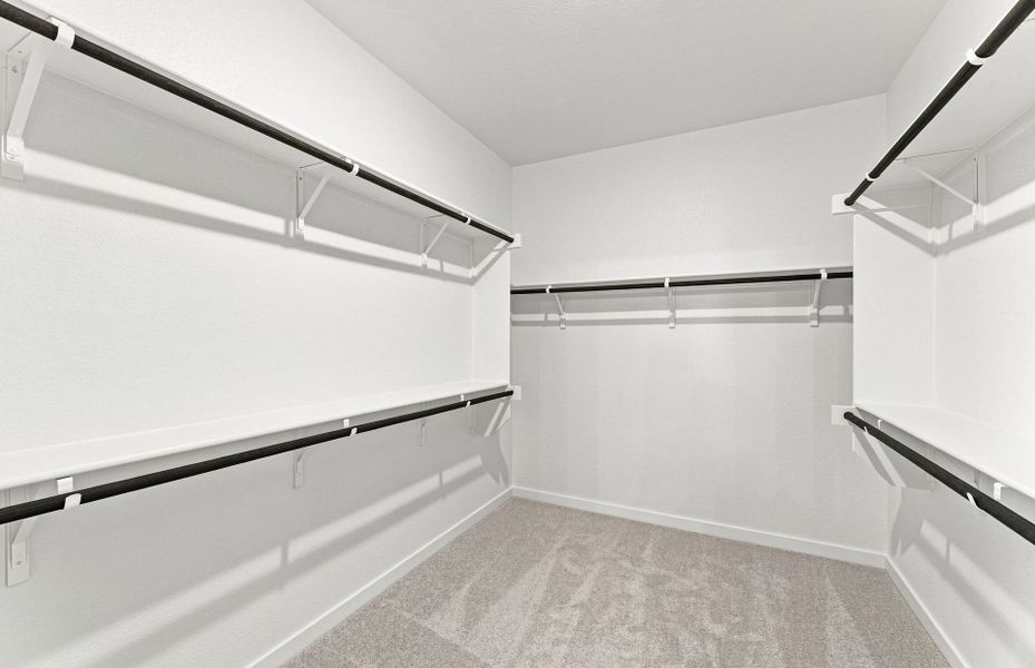 Spacious, unfurnished interior of a new home in Kuempel Farms, Pflugerville (Image 56).