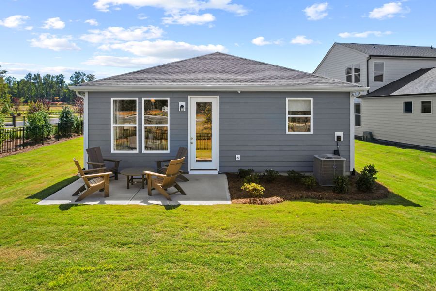 Representative exterior details of a home built from the Compass by Del Webb in Del Webb Carolina Ridge, Midland (Image 3).