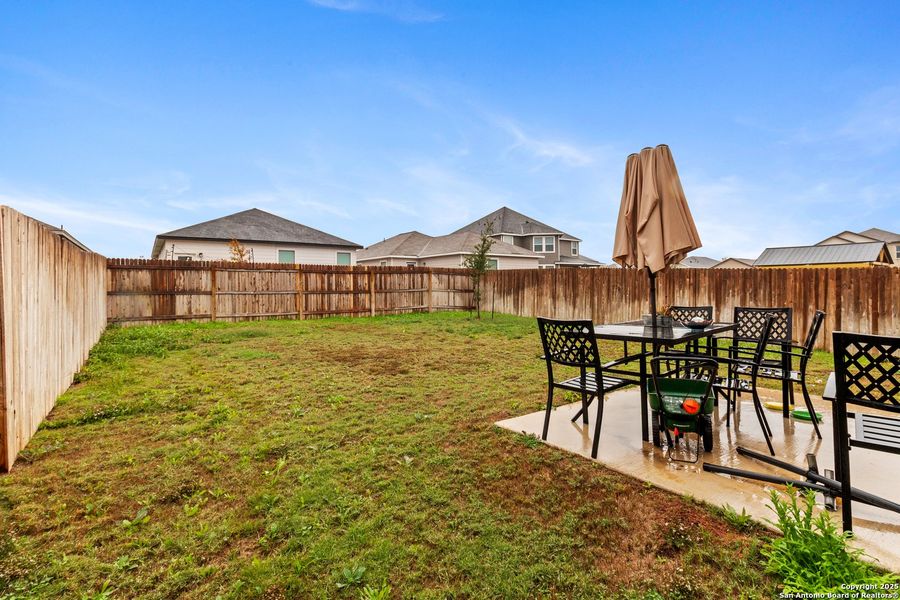 Exterior details and patio area of a home in , New Braunfels (Image 4).