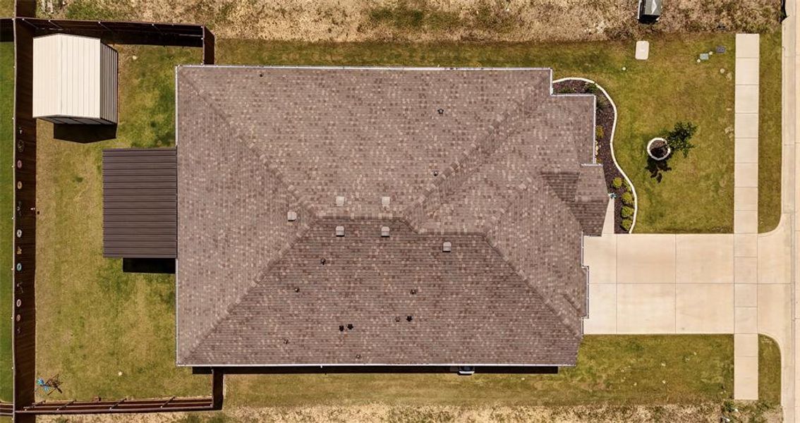 Image 33 of a home in .