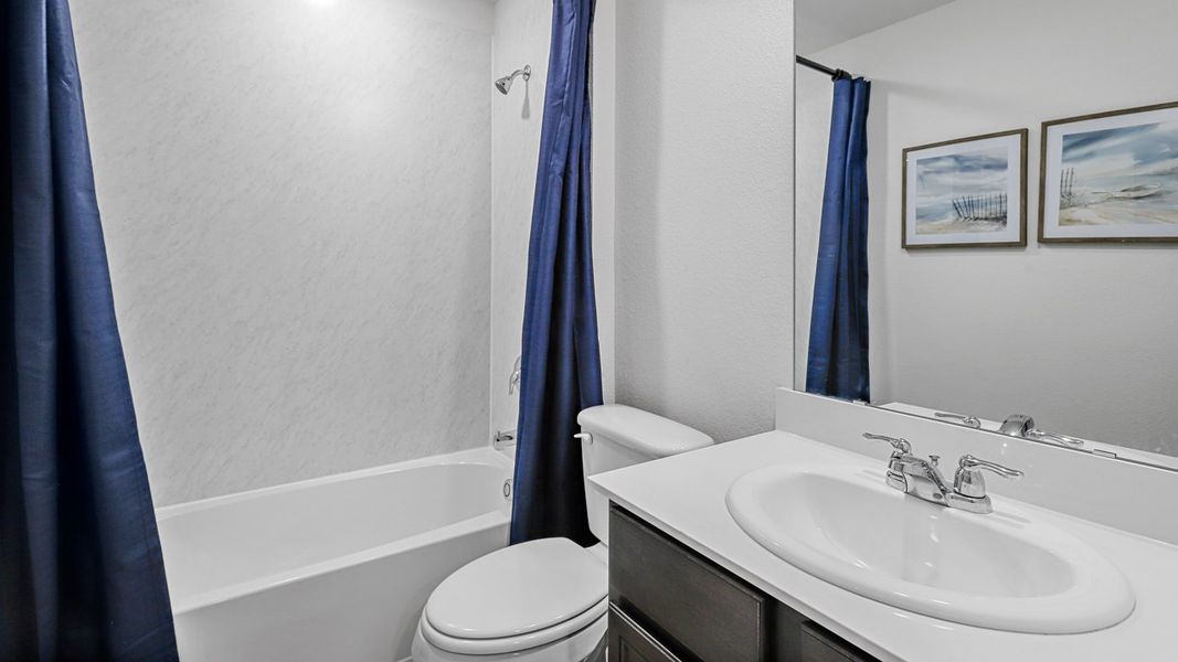 Furnished interior view inside a new home in Stonewyck Farms, Ennis (Image 29). Furnished interior view inside a new home in Stonewyck Farms, Ennis (Image 29).