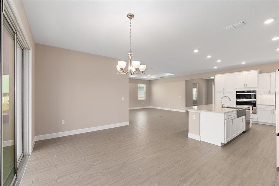 Spacious, unfurnished interior of a new home in , Ocala (Image 39).