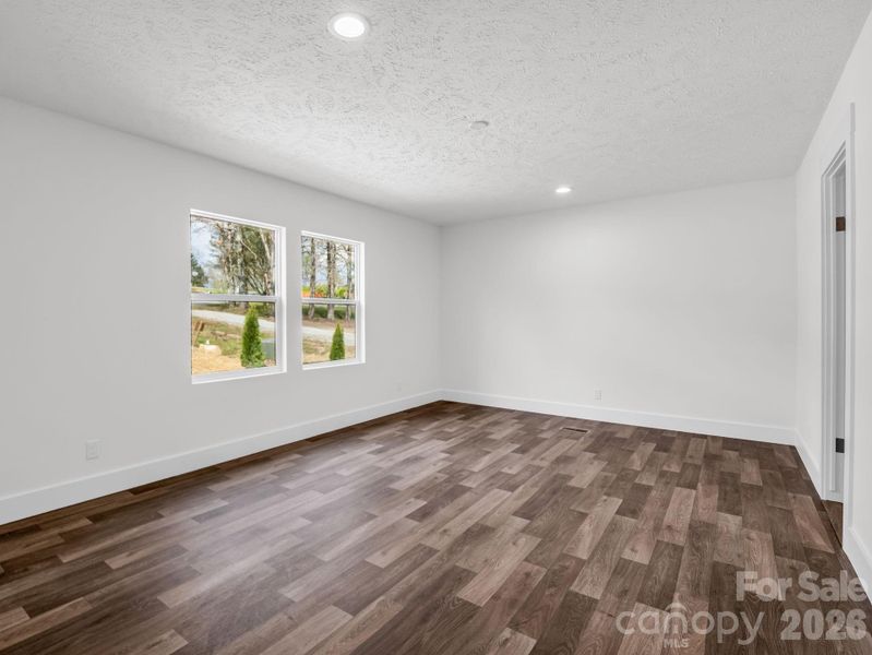 Spacious, unfurnished interior of a new home in , East Flat Rock (Image 31).