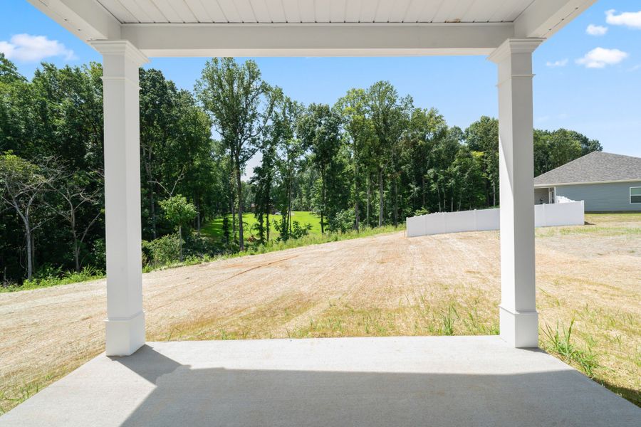 Exterior details and patio area of a home in Jackson Hills, Clarksville (Image 15).