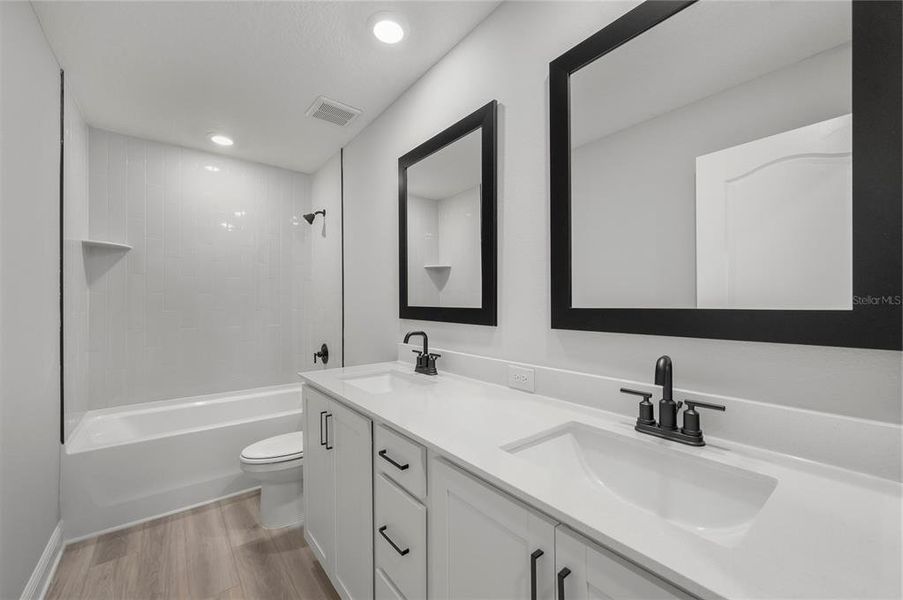 Furnished interior view inside a new home in Gum Lake Preserve, Lake Alfred (Image 12). Furnished interior view inside a new home in Gum Lake Preserve, Lake Alfred (Image 12).