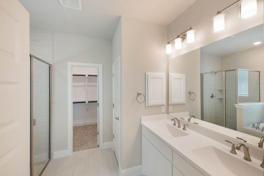 Furnished interior view inside a new home in Las Lomas, Forney (Image 10). Furnished interior view inside a new home in Las Lomas, Forney (Image 10).