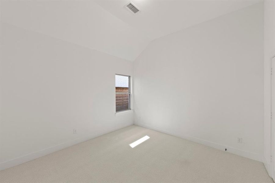 Spacious, unfurnished interior of a new home in Solterra, Mesquite (Image 18).