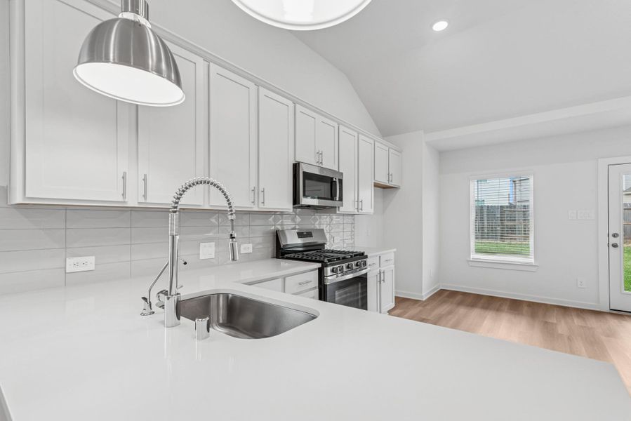 Furnished interior view inside a new home in Moran Ranch, Willis (Image 10). Furnished interior view inside a new home in Moran Ranch, Willis (Image 10).