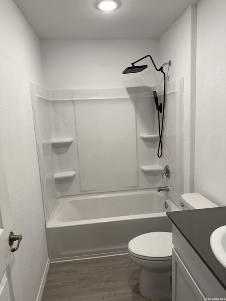 Furnished interior view inside a new home in Mission del Lago, San Antonio (Image 6).