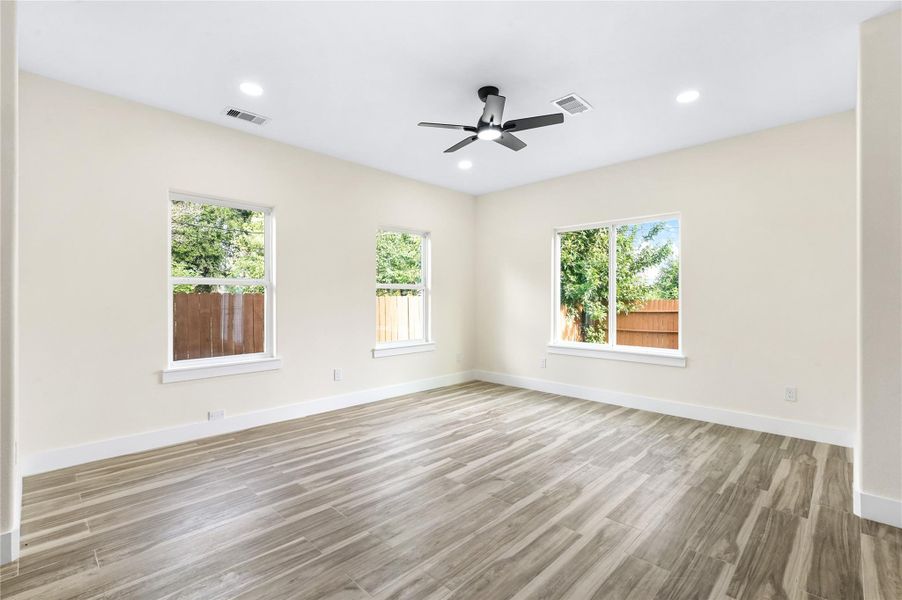 Spacious, unfurnished interior of a new home in , Houston (Image 19). Spacious, unfurnished interior of a new home in , Houston (Image 19).