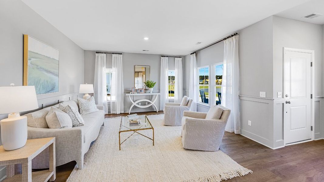 1310 Marion Family 2of5