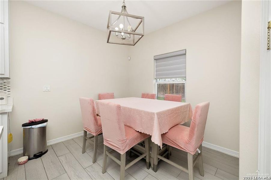 Furnished interior view inside a new home in , Weslaco (Image 9).