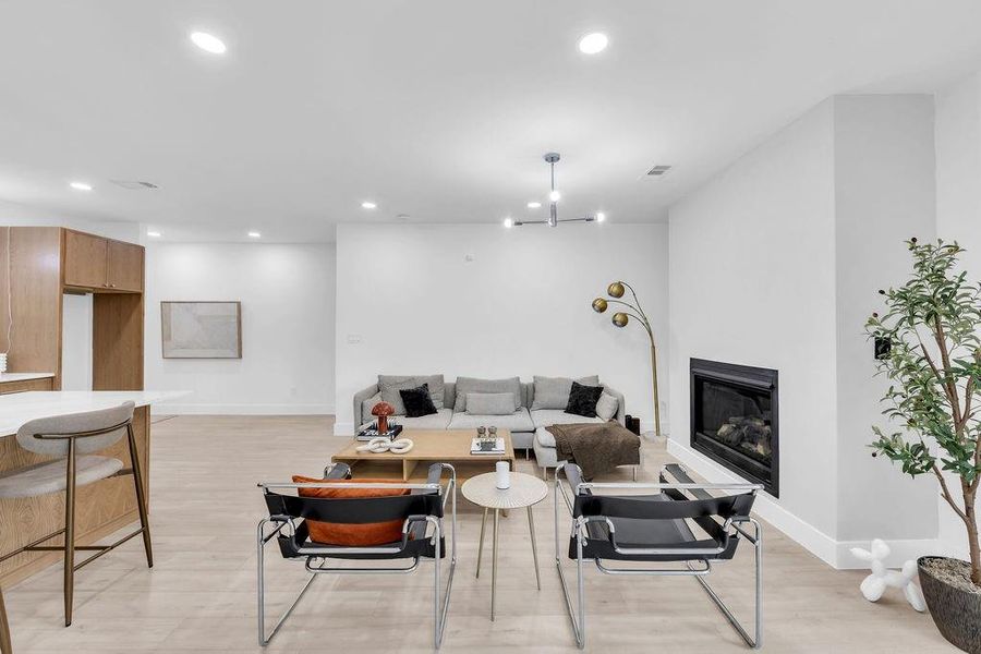 Furnished interior view inside a new home in , Dallas (Image 8).