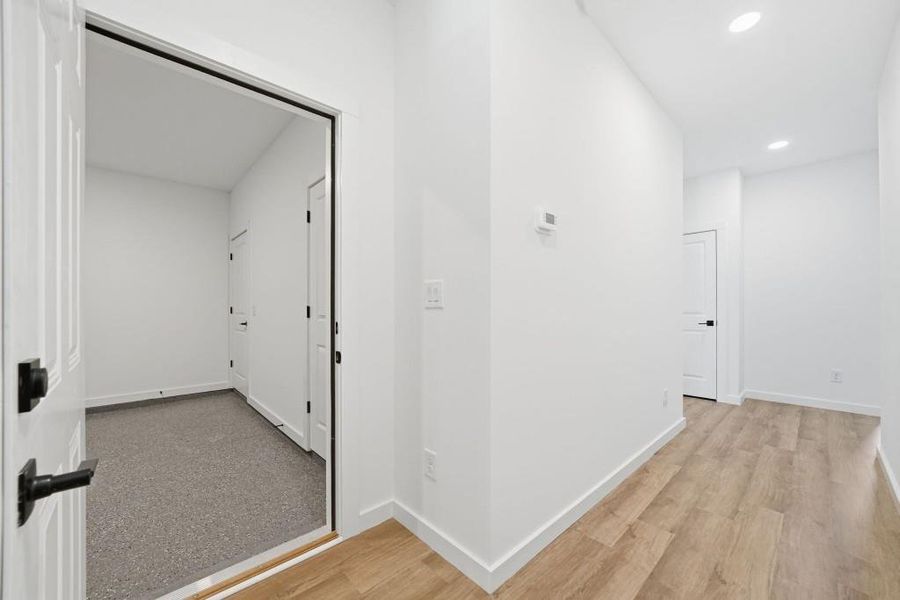 Spacious, unfurnished interior of a new home in , Decatur (Image 33).