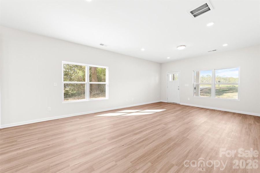 Spacious, unfurnished interior of a new home in , Bessemer City (Image 27).