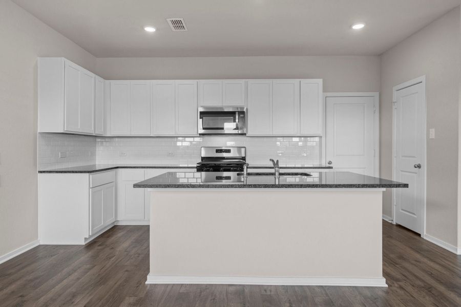 2,257sf New Home in Heartland, TX.  - Slide 14