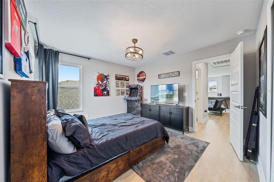 Furnished interior view inside a new home in , Wesley Chapel (Image 60). Furnished interior view inside a new home in , Wesley Chapel (Image 60).