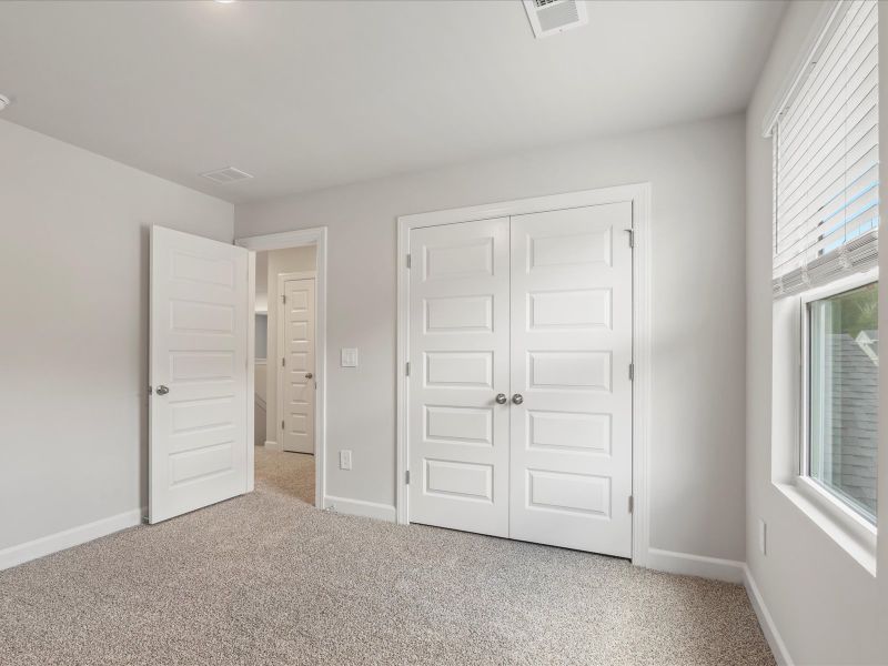 Welcome to the Dakota floorplan at Holland Park.