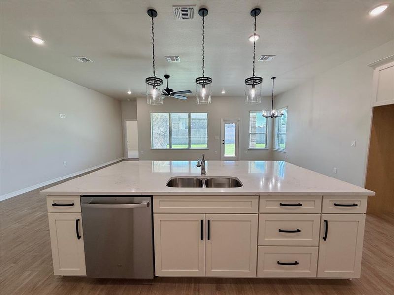 Furnished interior view inside a new home in , Lorena (Image 6).