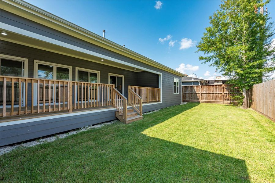 Front exterior of a new home in , Pasadena, TX, highlighting curb appeal (Image 20). Front exterior of a new home in , Pasadena, TX, highlighting curb appeal (Image 20).