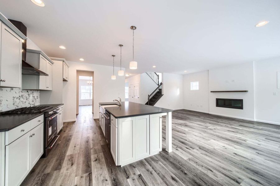 Classic Kitchen & Family Room