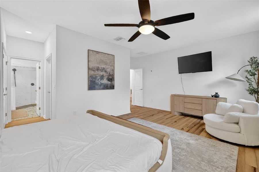 Furnished interior view inside a new home in Summerbrooke, Mount Dora (Image 50).