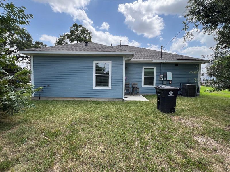 Exterior details and patio area of a home in , Houston (Image 25).