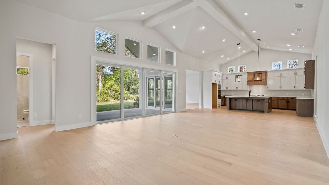 Spacious, unfurnished interior of a new home in Southern Hills, Brooksville (Image 11). Spacious, unfurnished interior of a new home in Southern Hills, Brooksville (Image 11).