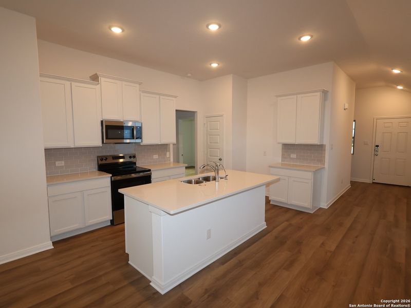 Furnished interior view inside a new home in Paloma Park, Converse (Image 9).