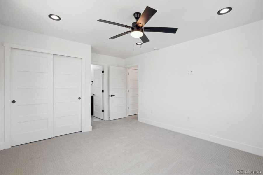 Spacious, unfurnished interior of a new home in , Denver (Image 21).
