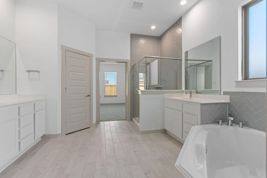 *REPRESENTATIVE PHOTO - FINISHES MAY VARY*