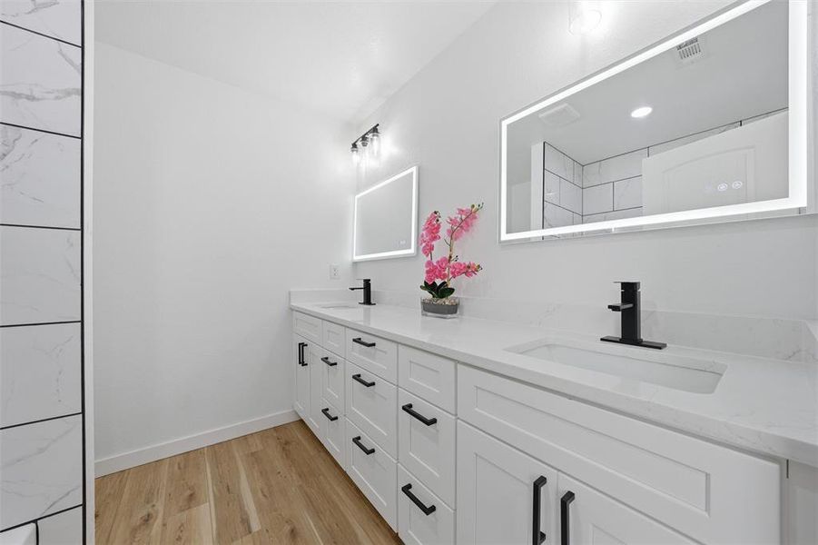 Furnished interior view inside a new home in , Waco (Image 9).