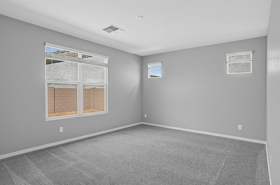 Spacious, unfurnished interior of a new home in Artisan at Asante, Surprise (Image 12).
