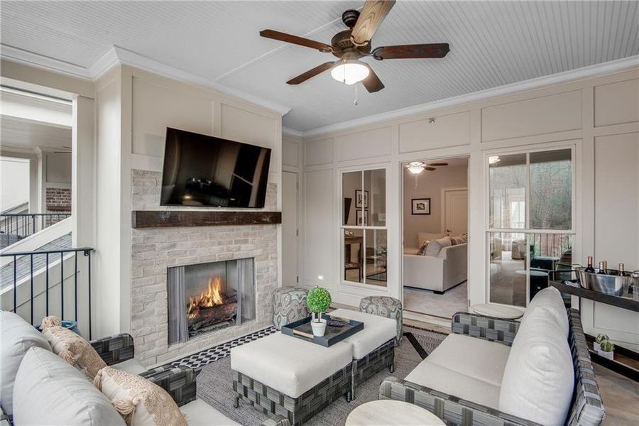 Furnished interior view inside a new home in Laurel View, Suwanee (Image 32). Furnished interior view inside a new home in Laurel View, Suwanee (Image 32).
