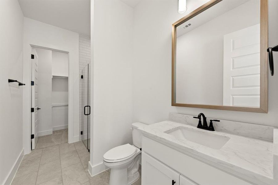 53. 591 Twilight - 5TH Bath