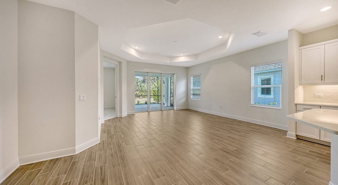 Spacious, unfurnished interior of a new home in Wildleaf, Parrish (Image 16).