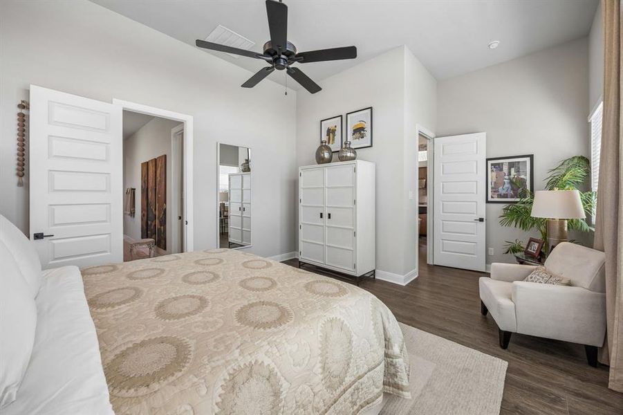 Furnished interior view inside a new home in , Mansfield (Image 19).
