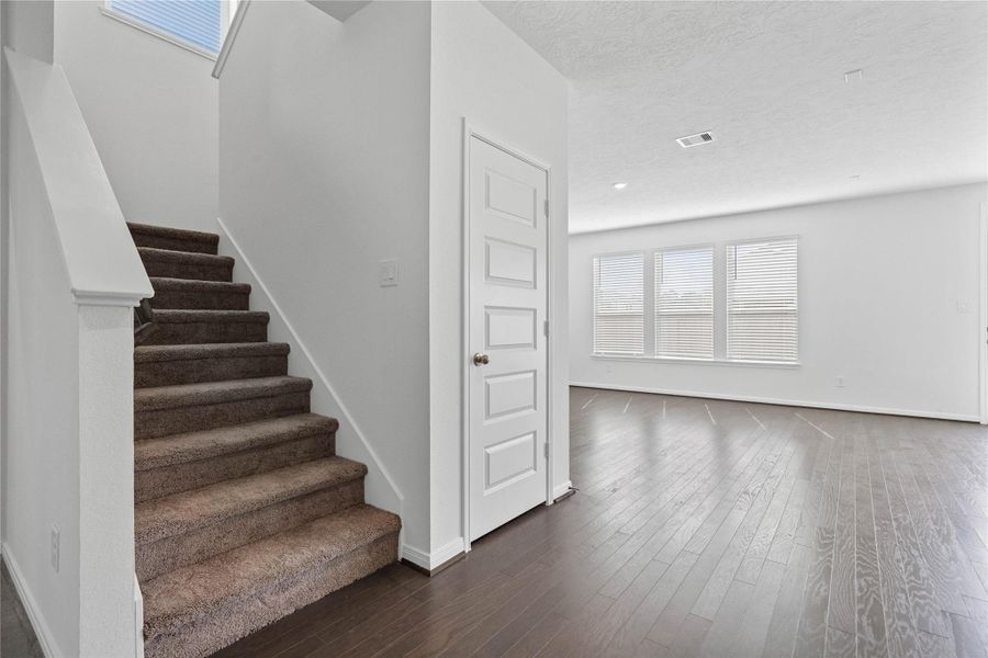 Carpeted staicase ...