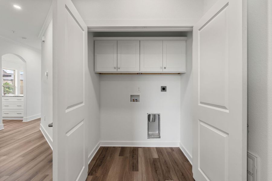 Spacious, unfurnished interior of a new home in , Onalaska (Image 12). Spacious, unfurnished interior of a new home in , Onalaska (Image 12).