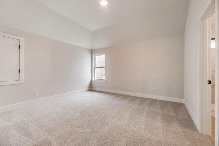 Spacious, unfurnished interior of a new home in Grand Estates of Anna, Anna (Image 48). Spacious, unfurnished interior of a new home in Grand Estates of Anna, Anna (Image 48).