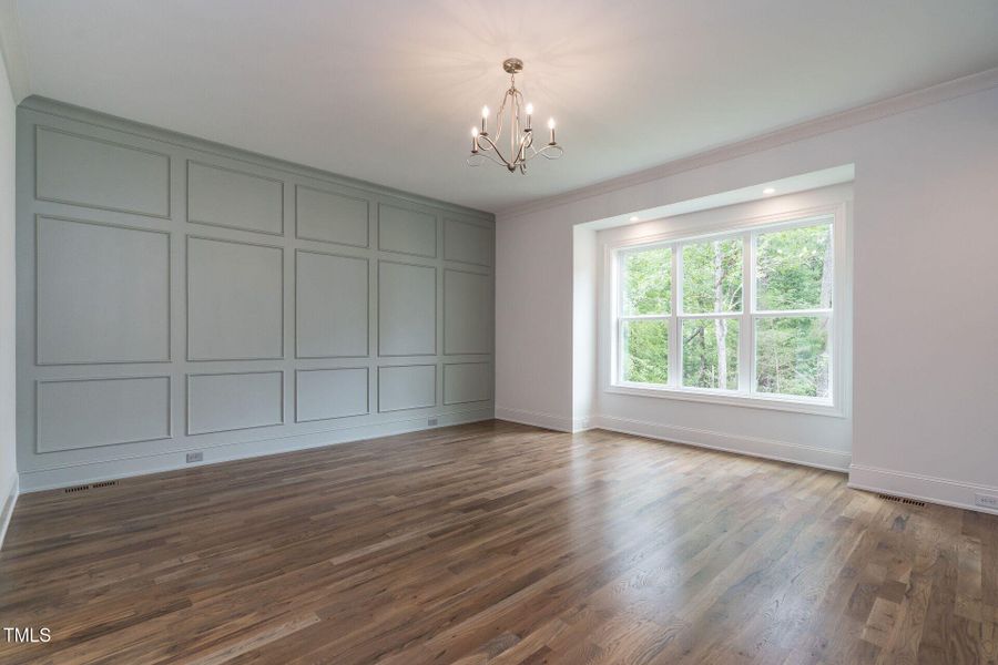 015-1920x1080-primary-bedroom