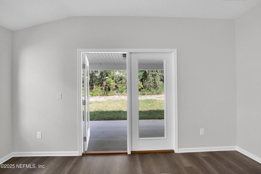 Spacious, unfurnished interior of a new home in , Palatka (Image 20). Spacious, unfurnished interior of a new home in , Palatka (Image 20).