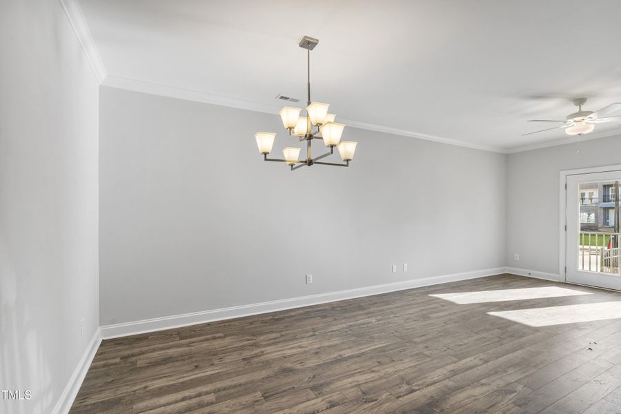 Ral_Forestville_Lot51 (9) Ral_Forestville_Lot51 (9)