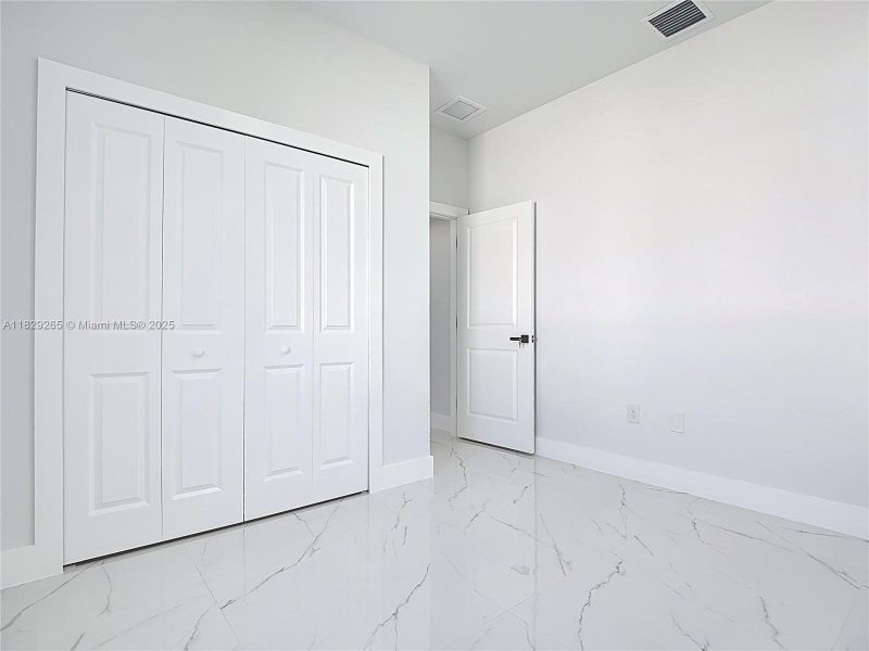 Spacious, unfurnished interior of a new home in , Lehigh Acres (Image 20). Spacious, unfurnished interior of a new home in , Lehigh Acres (Image 20).